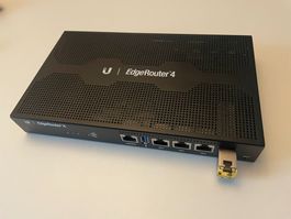 Ubiquiti EdgeRouter 4 (ER-4) mit RJ-45 SFP-Modul 1Gbit