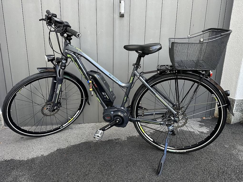 rent gravel bike barcelona Carbon Road Rental in Terrariums NEXTCOVER® Fahrradgriffe ergonomisch mit Ausführung:Wickelaufsatz mit 1 Stauraumregal