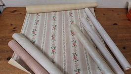 Vintage Tapeten Reste , teils abwaschbar ,ein Rosenmuster