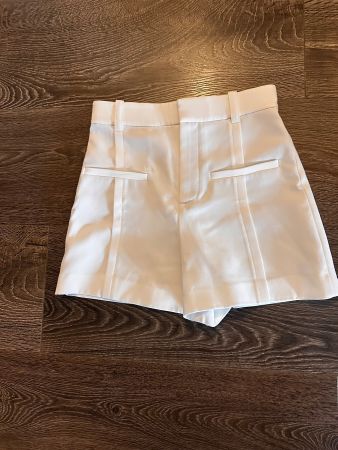 zara shorts weiss XS