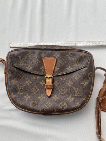 Louis Vuitton Tasche - Jeune Fille