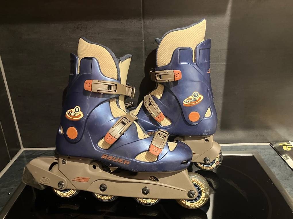 Bauer Pattini in linea & Pattini a rotelle: Inline Skates Bauer v-Tech 5 - Gr. 40 – Usato da Kloten venduto da Groupie17