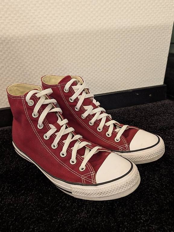 Converse Scarpe da uomo: Converse Chucks bordeaux Gr.44 – Nuovo (secondo la descrizione) da Teufen AR venduto da Zoolookoli