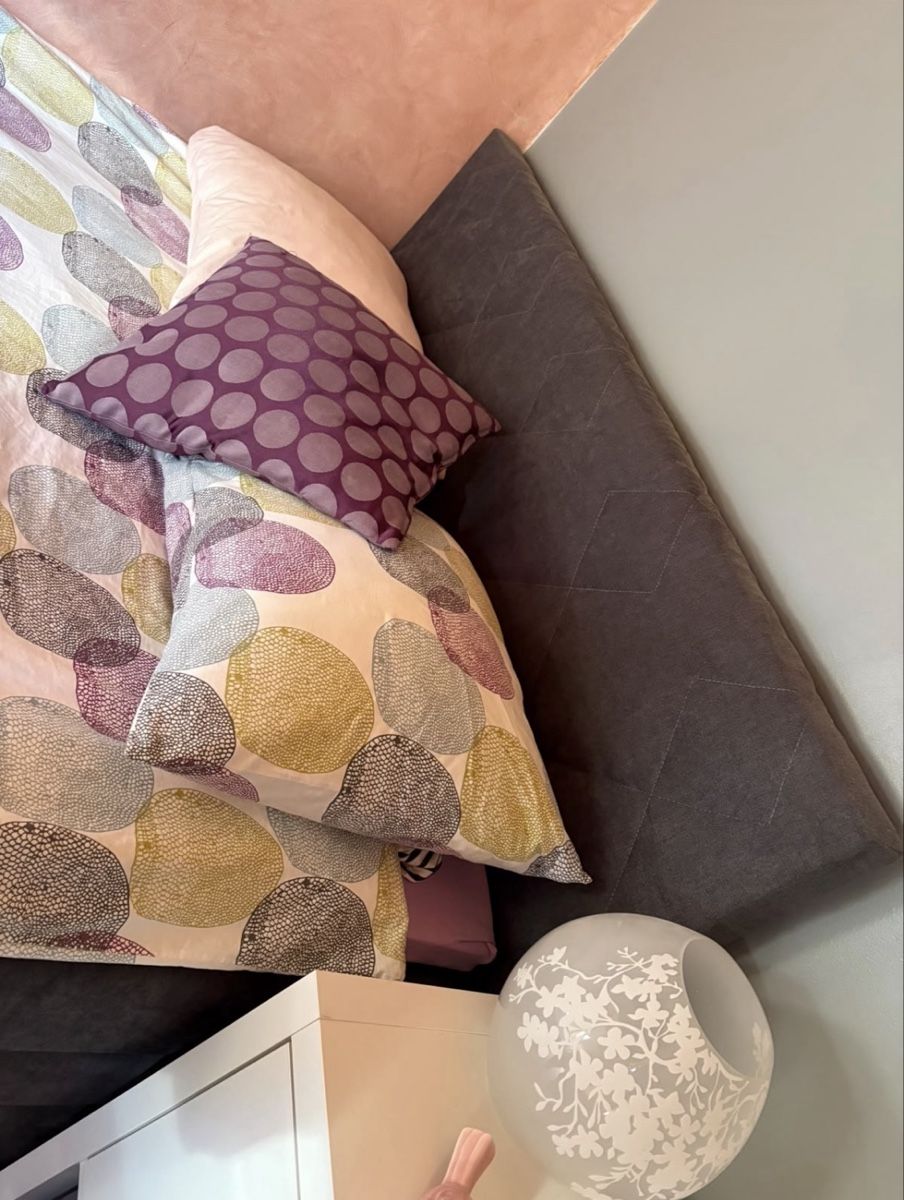Letti: Lit boxspring 140cm – Usato da Noës venduto da titerfly 1