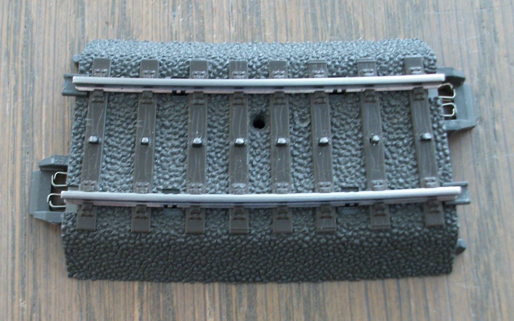 Märklin Modellini di ferrovie: C-Gleise, 24207 R2, ab 1 Stück – Usato da St. Moritz venduto da Manu7500