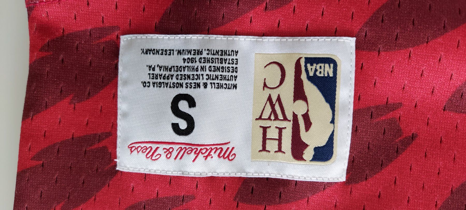 Mitchell & Ness Canottiere & Pantaloni: Maillot basket neif – Nuovo (secondo la descrizione) da Estavayer-Le-Lac venduto da zazadavidson 1