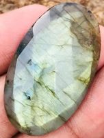 Cabochon L-2230 – Labradorit facettiert 40x24x7mm – 55 Karat