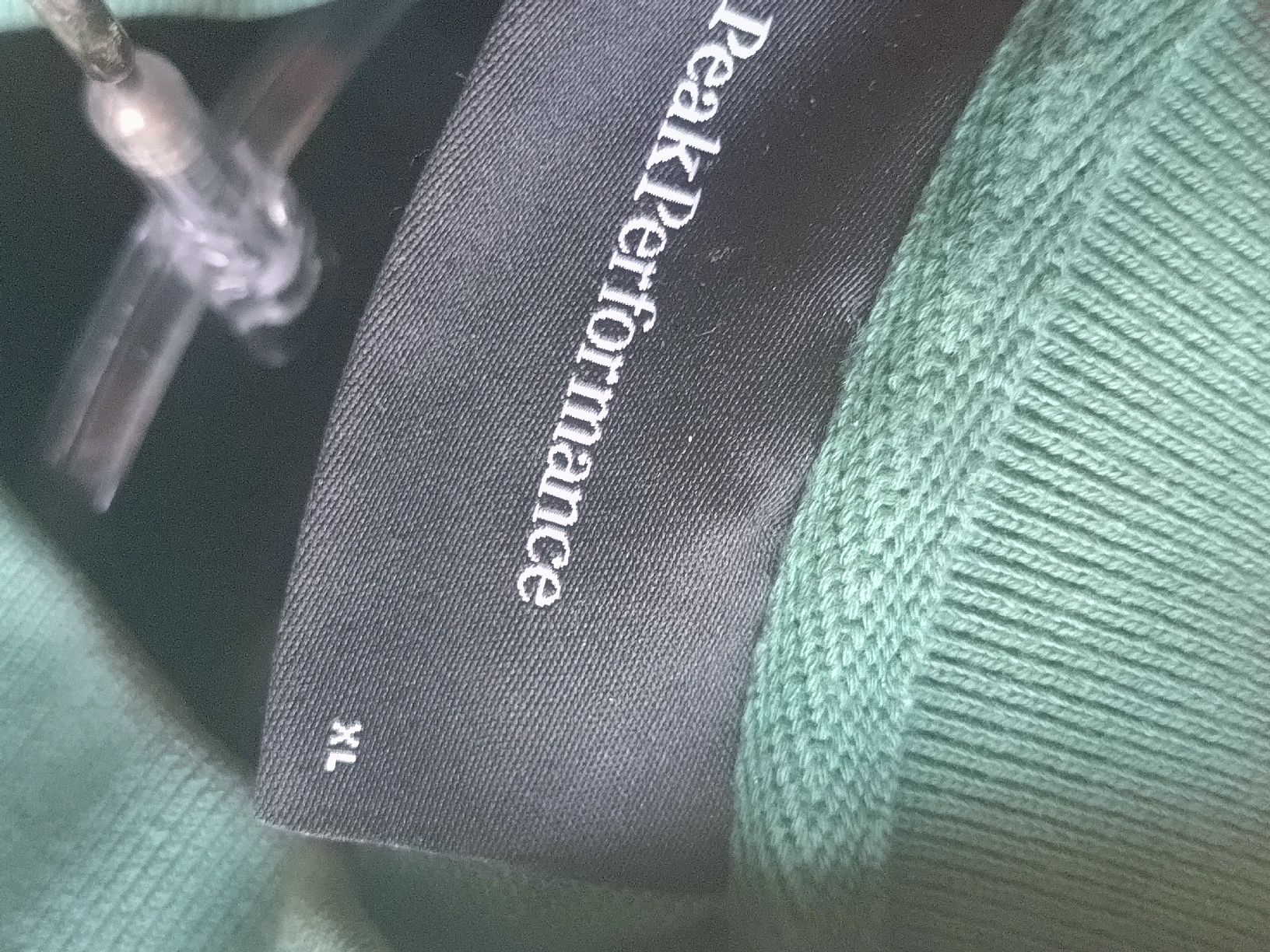 Peak Performance Polo-Shirts: Polo Peak Performance vert, taille XL,  – Gebraucht aus Farvagny-le-Grand von LaCaverne 6