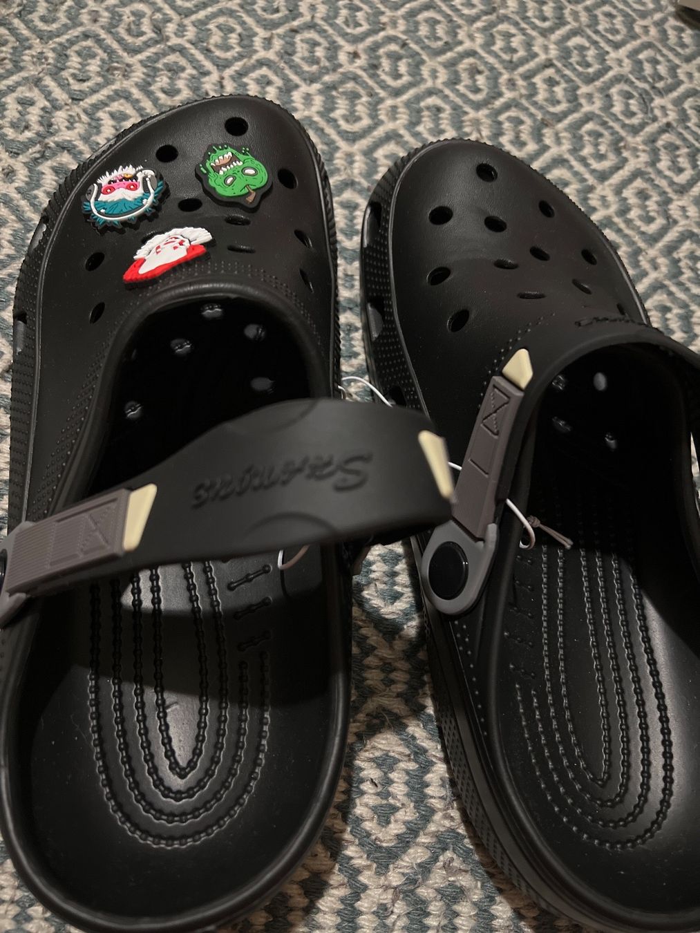 Herrenschuhe: Herren | Weihnachtspantoffeln Gr.43/44 – Neu und originalverpackt aus Basel von SimpleE 2