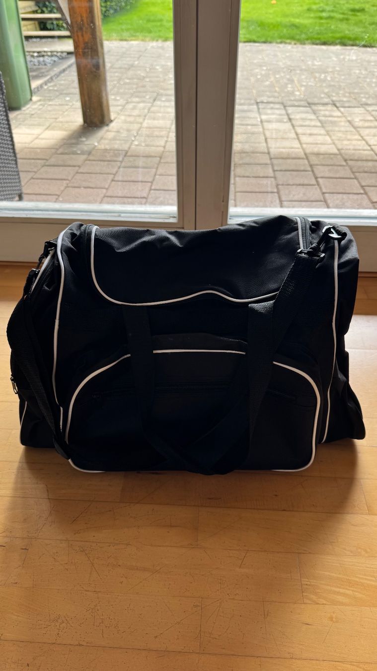 Borse: Sac de sport/transport – Usato da Bulle venduto da Math2601