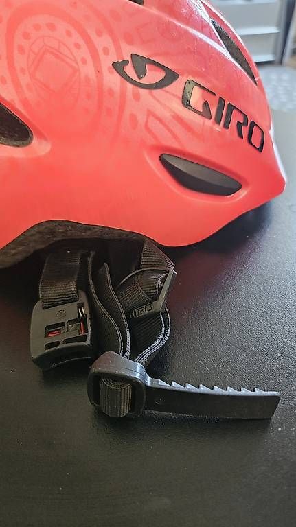 Giro Casques: Kinderhelm Grösse M – D'occasion à Horgen par Suppersuggel 1