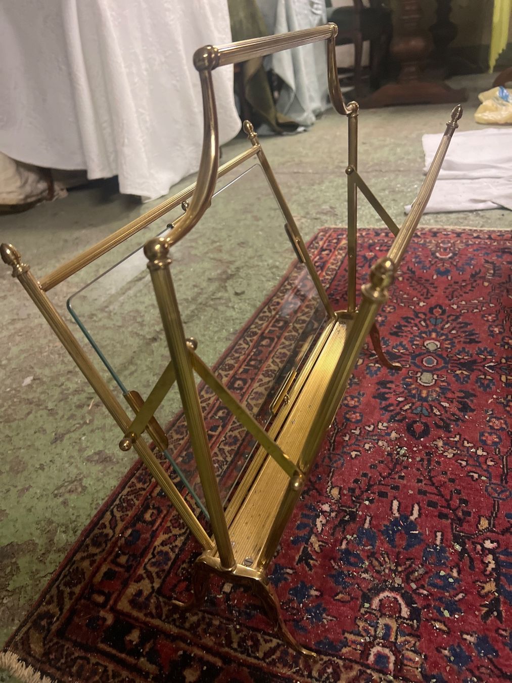 Sonstiges für Haushalt & Wohnen: Vintage Messing und Glas Zeitungsständer – Gebraucht aus Rorschach von TimelessTrading 2