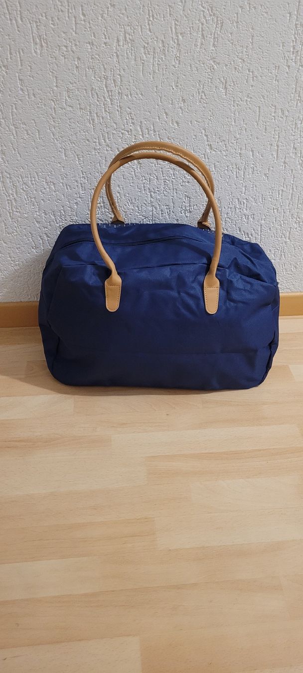 Borse: Reisetasche Blau mit Griffe – Nuovo e nell'imballaggio originale da Schwyz venduto da Vesparider01 1