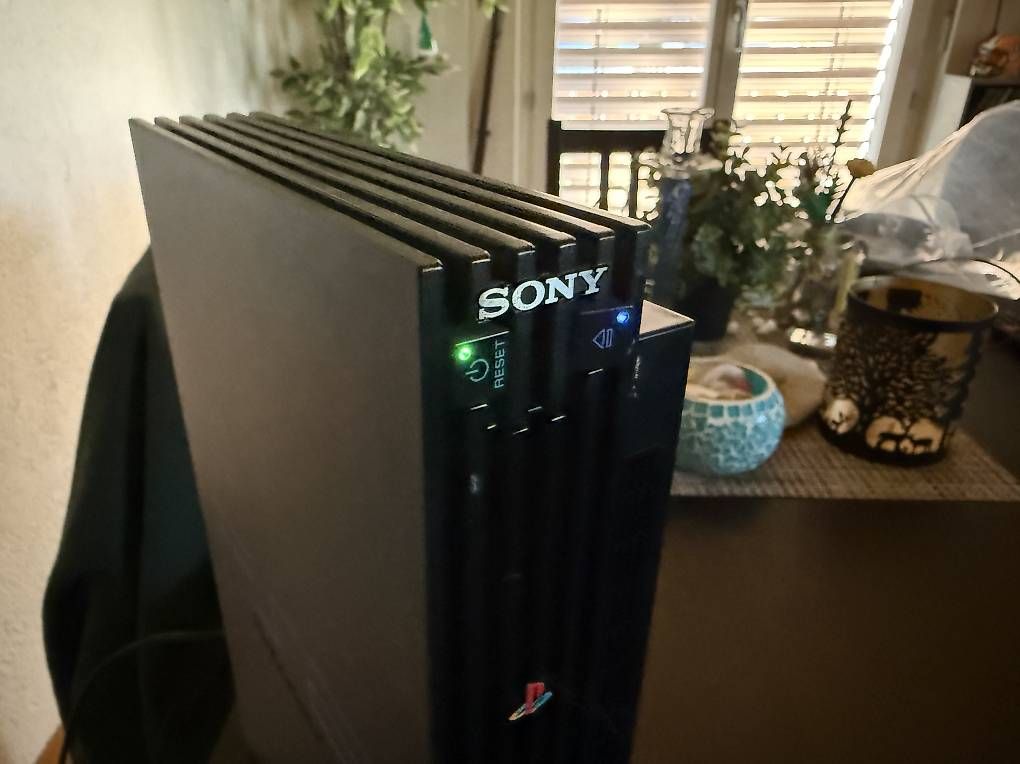 Sony Consoles: PlayStation 2 - top Zustand – D'occasion à Eriswil par HarryRanquist 1