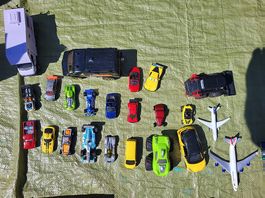 Diverse Fahrzeuge 