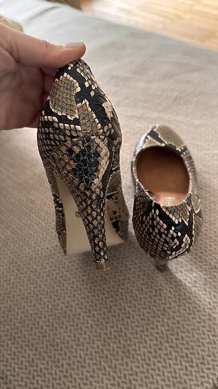 Scarpe da donna: Pumps - Gr.36 – Usato da Zürich venduto da val_9sjh 2