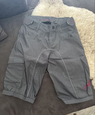 Bikehose ion grau