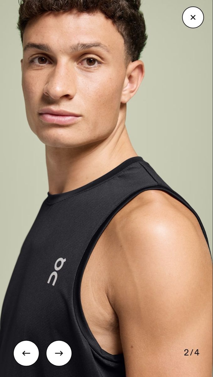 On T-shirt: On Running Core Tank Noir Taille M – Nuovo (secondo la descrizione) da Champlan venduto da YForter 1