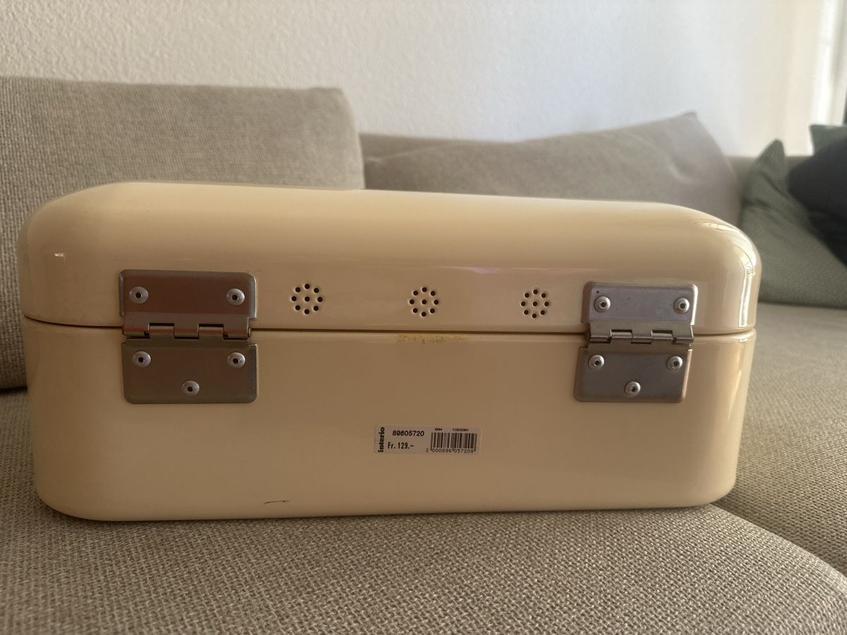 Contenitori & Simili: Wesco Brotkkastenbeige – Usato da Horgen venduto da Ddega 2