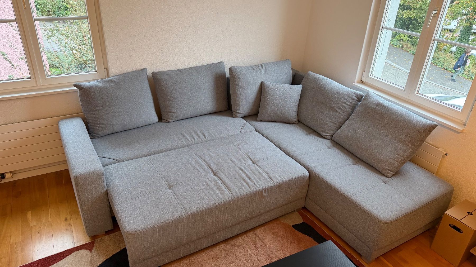 Sofas: Ecksofa ausziehbar grau – Gebraucht aus Olten von Saler 2