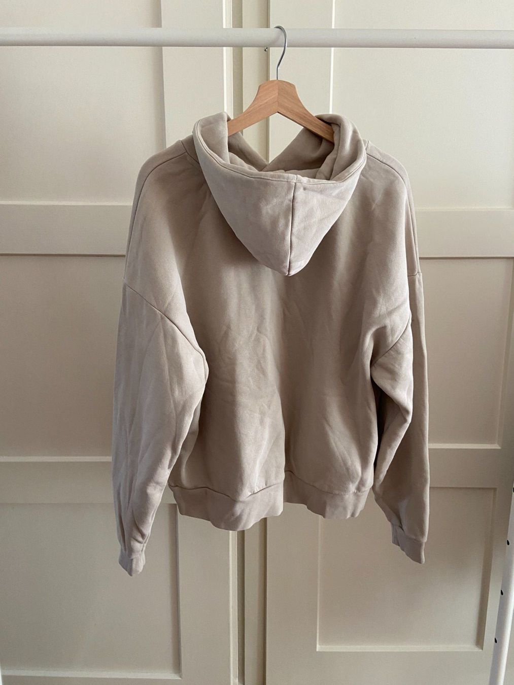 Zara Pullover & Sweatshirts: Zara-Kapuzenpullover Größe M – Gebraucht aus Zürich von simonemirabella 2