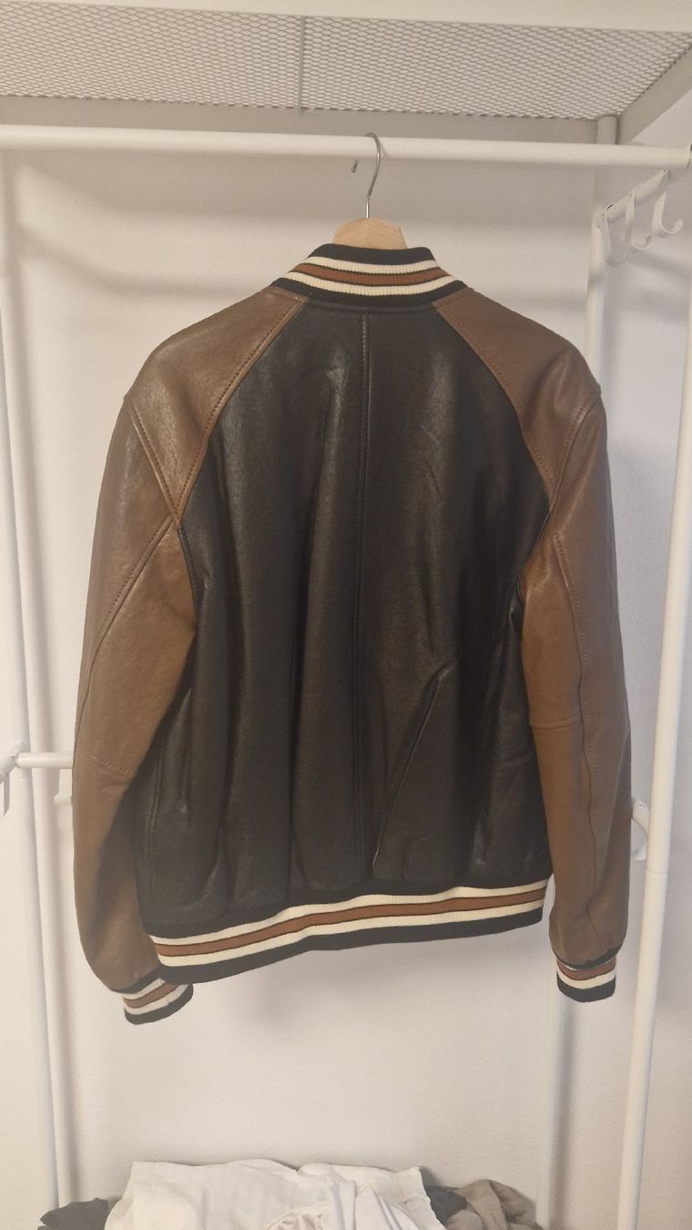 Coach Jacken: Coach Varsity Leather Jacket – Gebraucht aus Bülach von colaslive 2