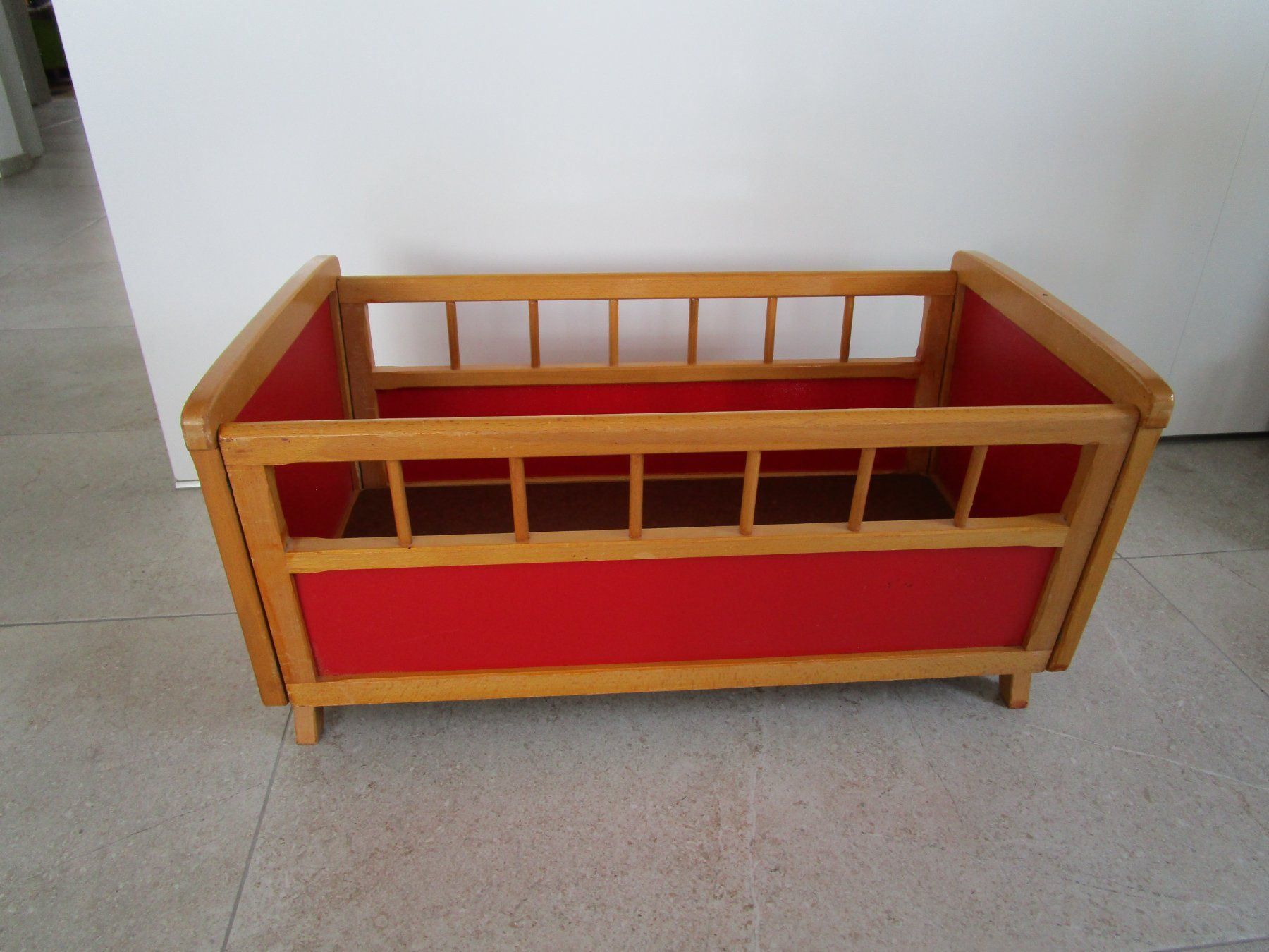Giocattoli: Puppenbett – Usato da Grenchen venduto da Uhus15 3