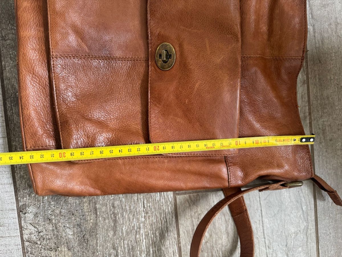 Taschen für Damen: Umhängetasche von ReDesigned – Neu (gemäss Beschreibung) aus Unterentfelden von Sonme 8
