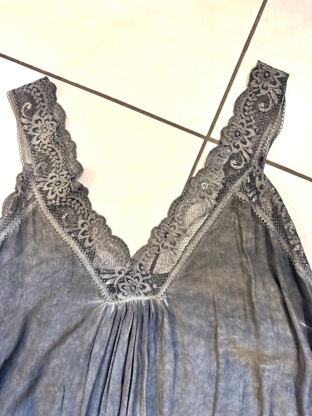 Vestiti: NEU: ITALY MODA Spitzenkleid - grau - One Size – Nuovo e nell'imballaggio originale da Maienfeld venduto da Fashion_2009 2