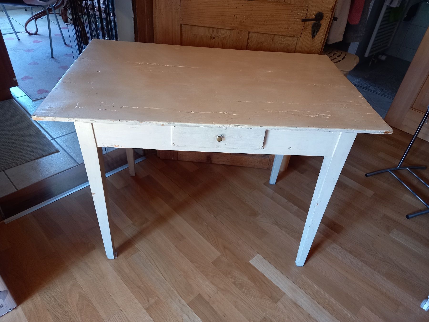 Scrivanie: Gebrauchter Tisch, Shabby Chic, stabil, weiss gestrichen – Usato da Staad SG venduto da jla_78qj 3
