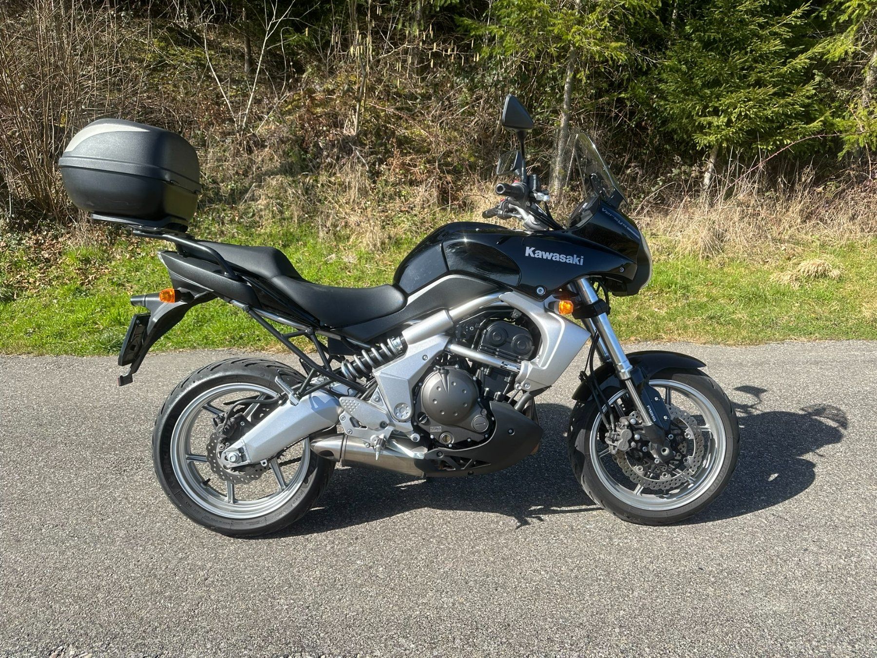 Kawasaki Touring: Kawasaki Versys 650 ABS – Usato da Safnern venduto da Beat0610