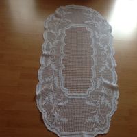 Handarbeit Häkeldecke 145 x 68 cm