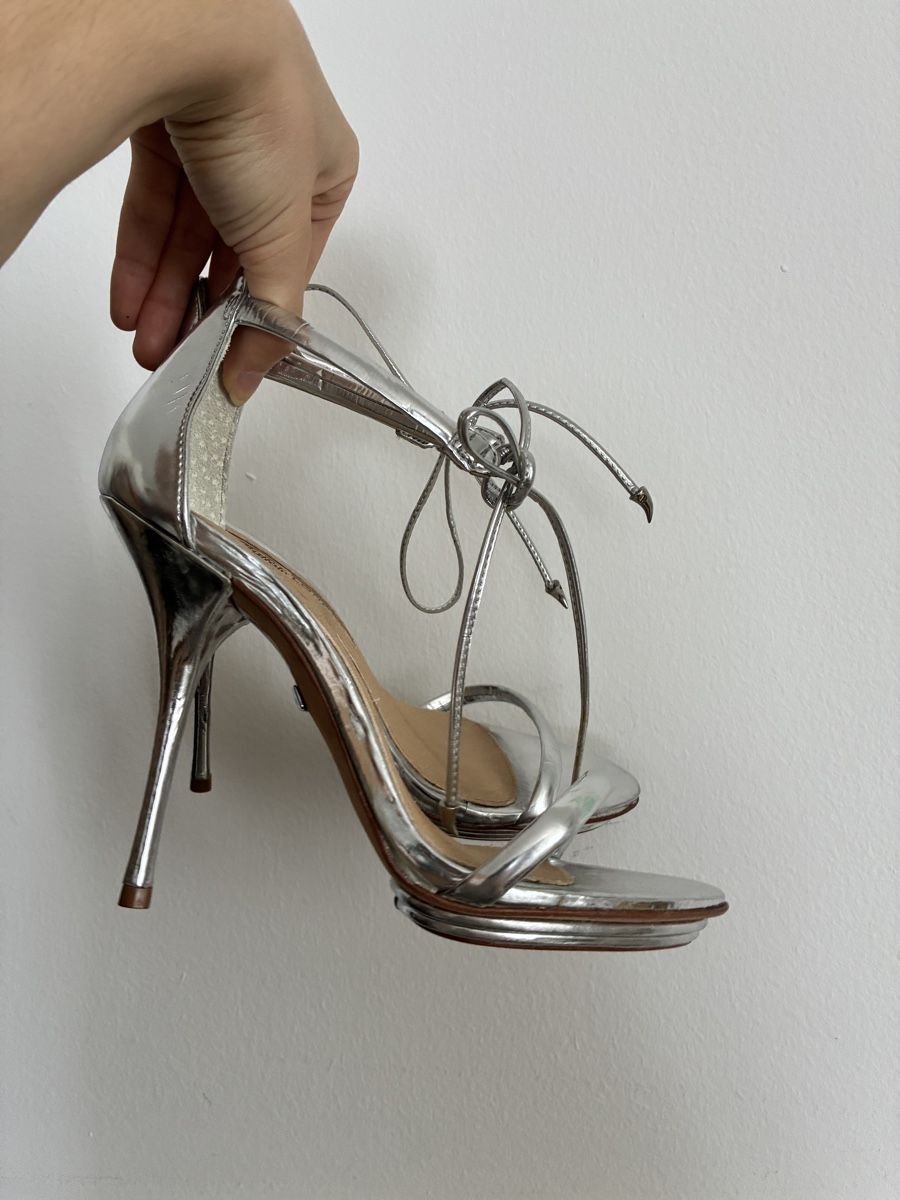 Buffalo Scarpe da donna: Buffalo silberne High Heels/Pumps – Usato da St. Gallen venduto da Kollision 1