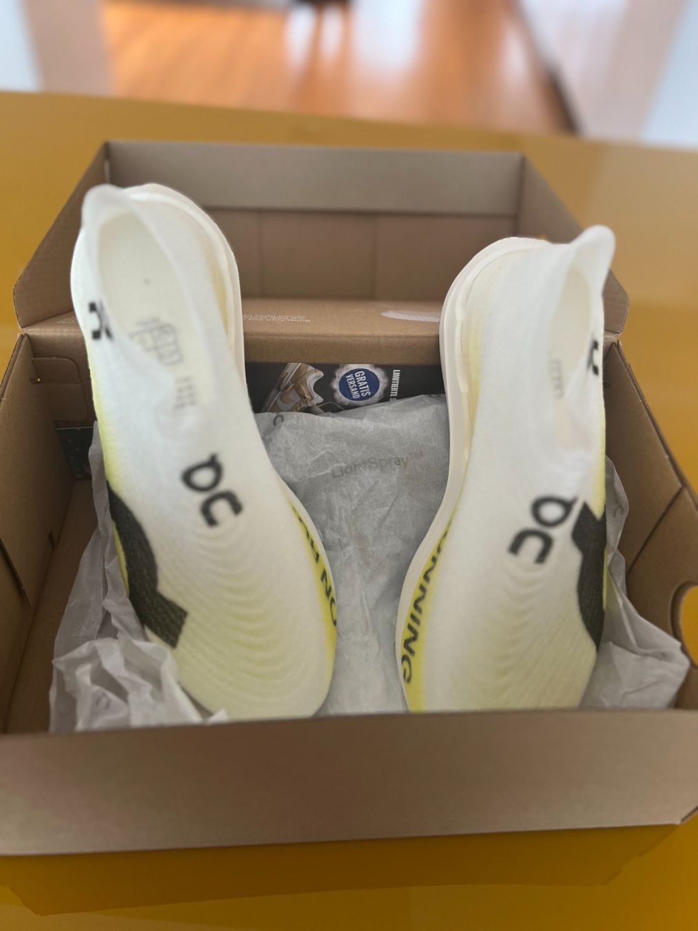 On Scarpe da uomo: Chaussures On Running homme – Usato da Founex venduto da vil_hyz2 1