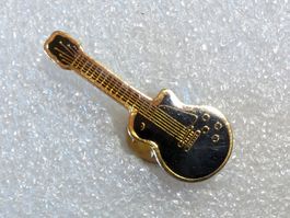 Ansteckpin 287: Gitarre
