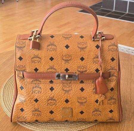 MCM Vintage Visetos Hand Satchel  Tasche in Cognac.