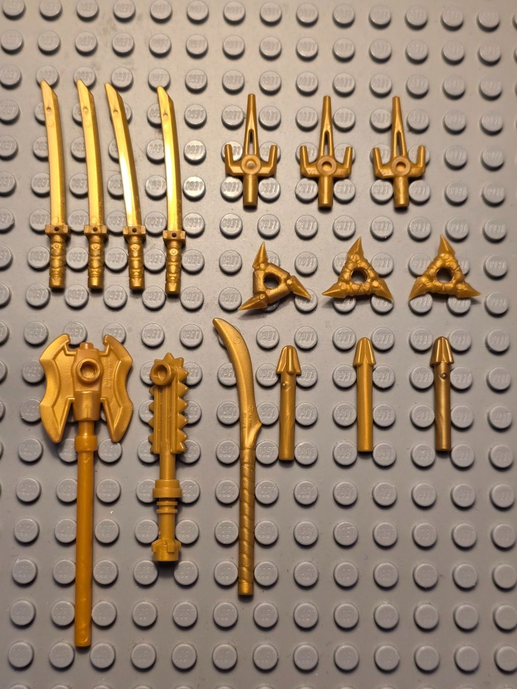 Lego Kit di costruzioni: Lego Ninjago Waffen – Usato da Basel venduto da Swi-7621