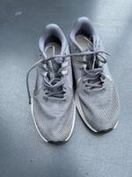 Nike Downshifter Running Schuhe grau-silber Grösse 44