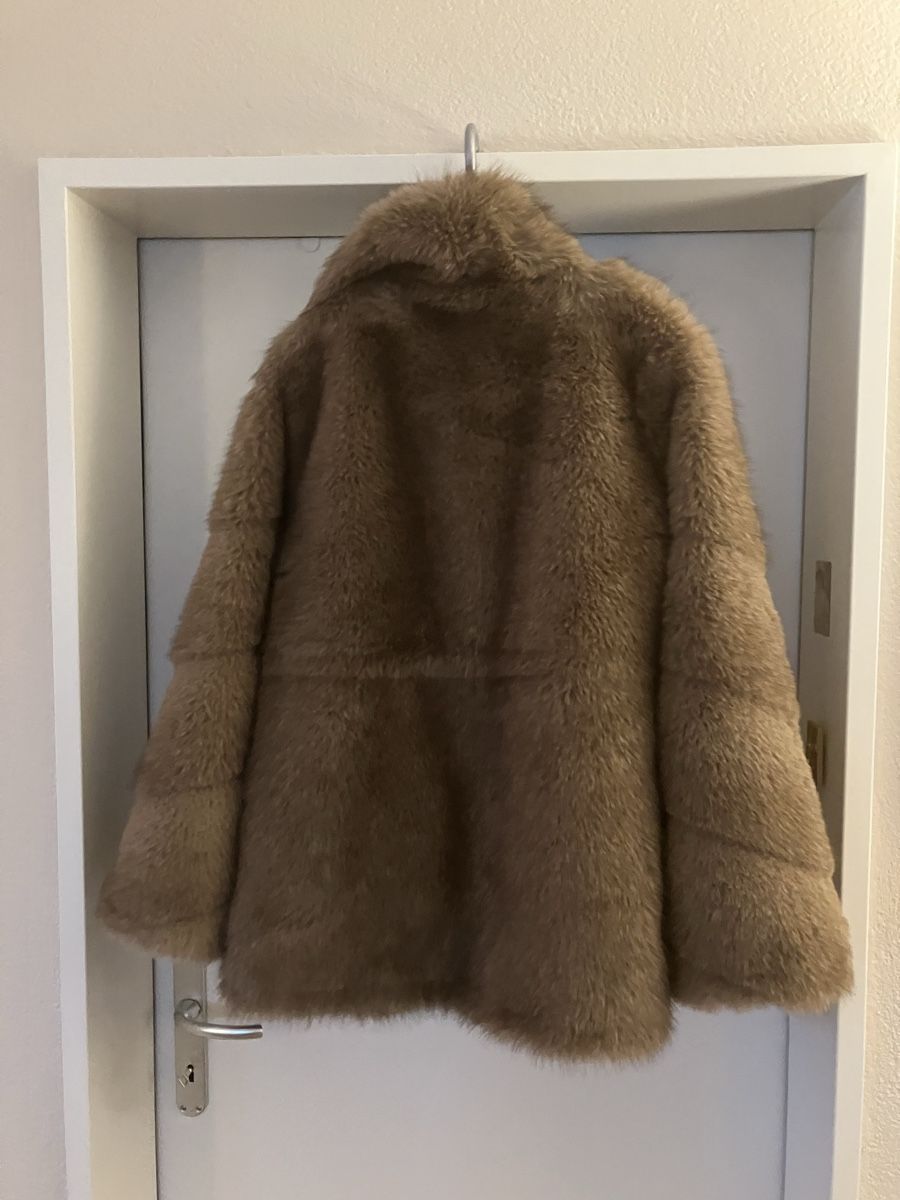 Giacche: Kunstfell Jacke - NEU Gr. L – Nuovo (secondo la descrizione) da Bubikon venduto da nb_b8d9 1