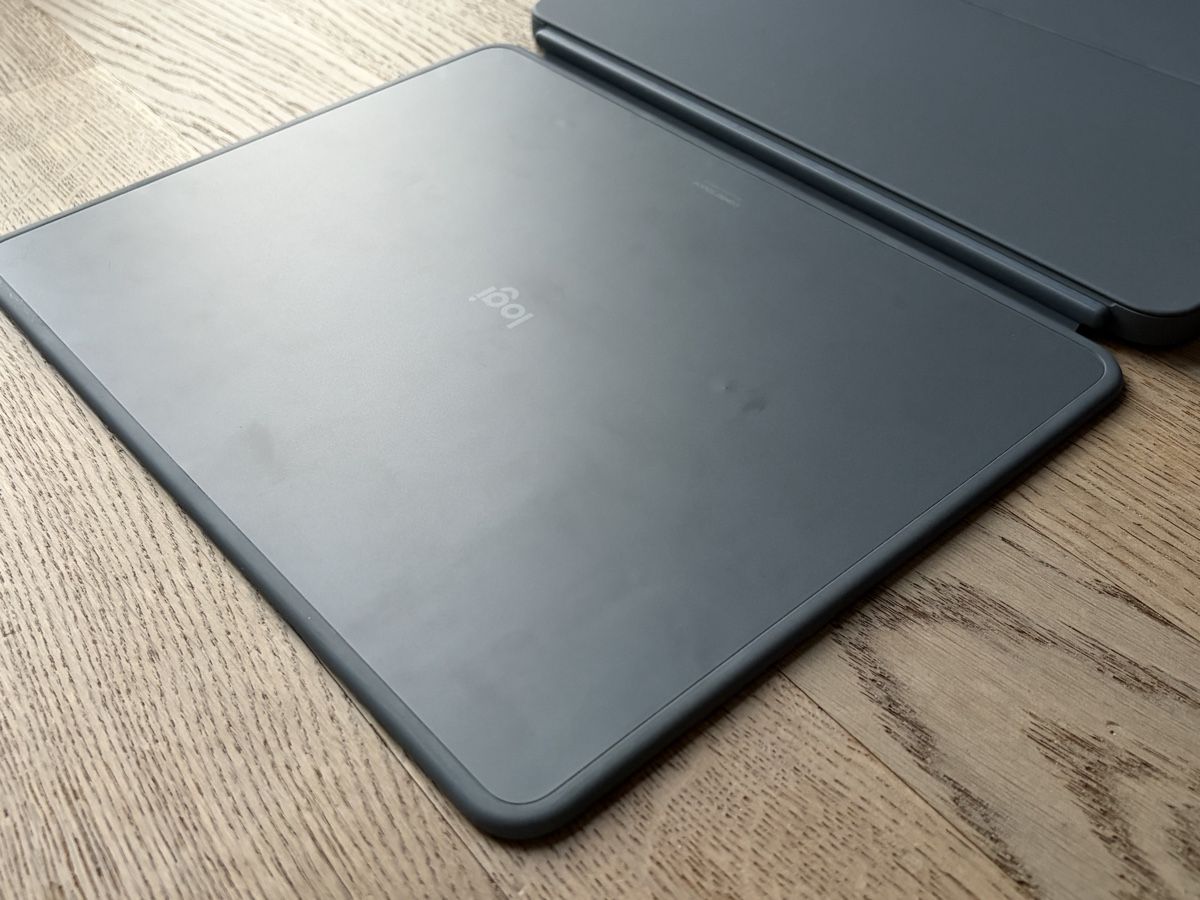 Apple Covers & Taschen: Logitech Combo Touch Case – Neu (gemäss Beschreibung) aus Burgdorf von Laur1nd 5