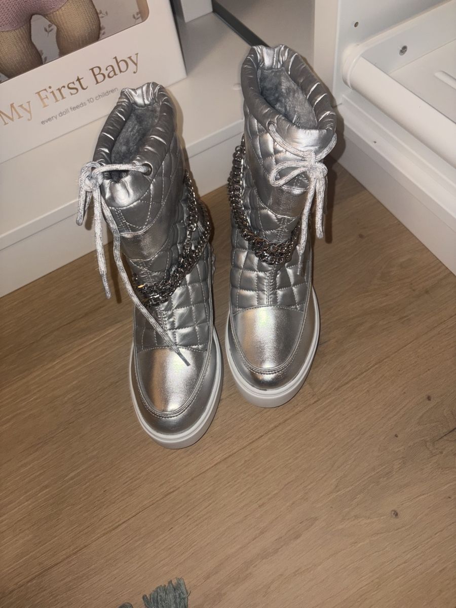 Guess Damenschuhe: Guess boots – Neu (gemäss Beschreibung) aus Winkel von mai-mai 3