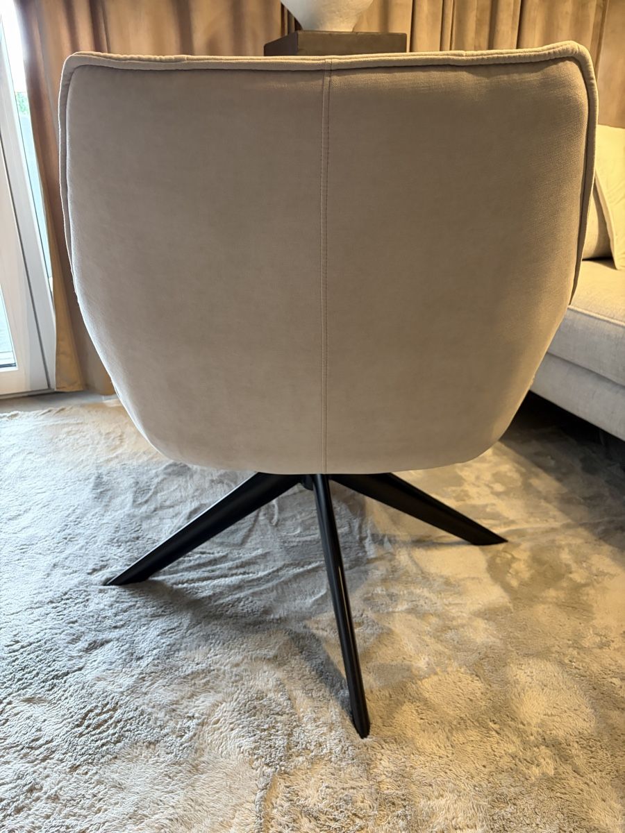Gonser Poltrone: Drehsessel beige gepolstert – Nuovo (secondo la descrizione) da Oberwil-Lieli venduto da stylebender 1