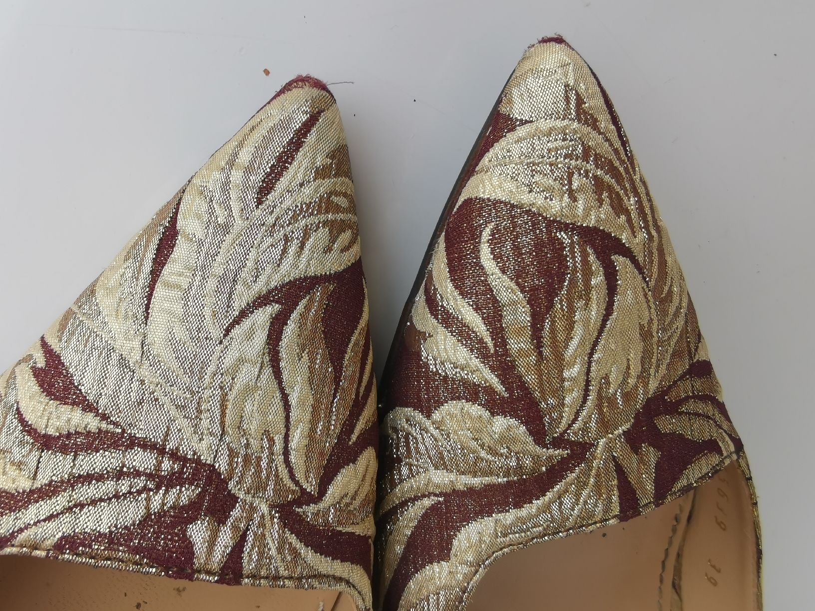 Dolce & Gabbana Chaussures femmes: Kitten heels Dolce & Gabbana – D'occasion à Uerikon par pink_flamingo 1