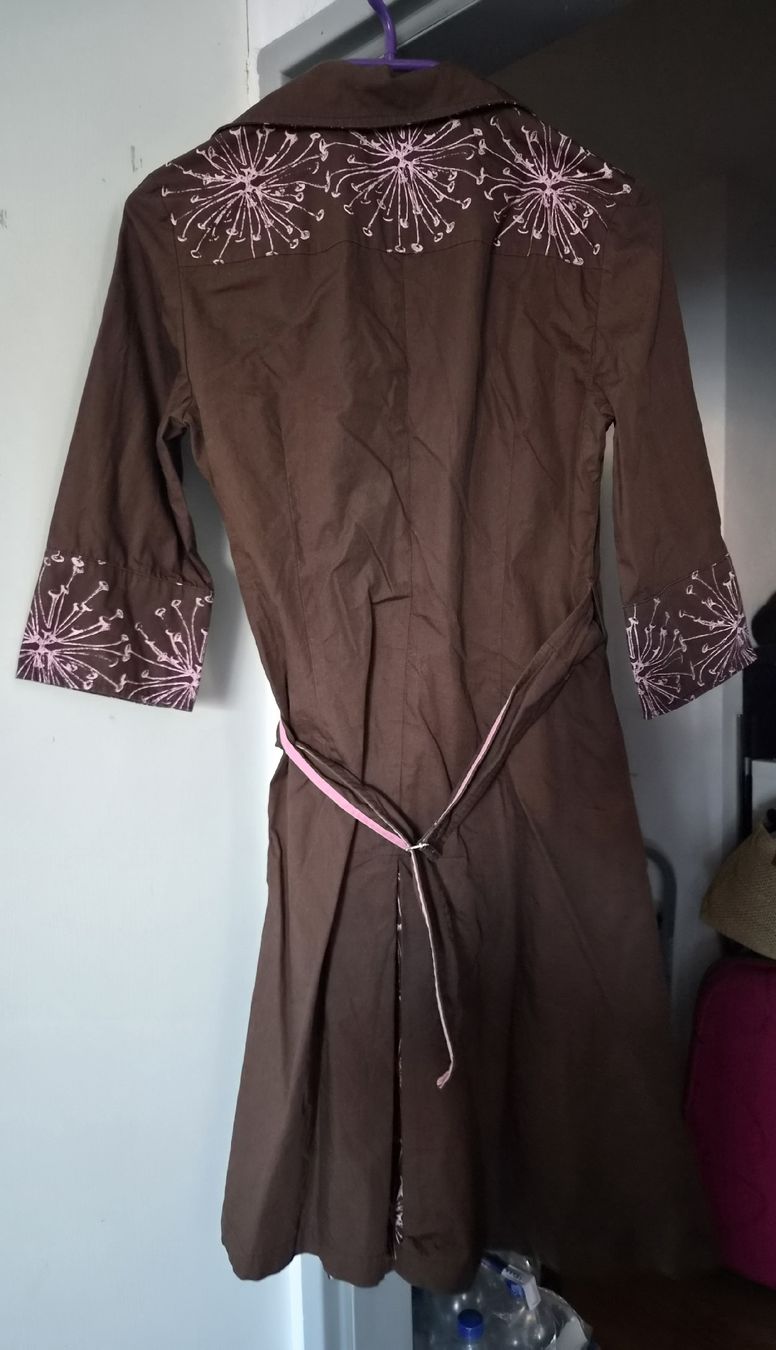 Kleinbasel Vestiti: Kleinbasel Wickelkleid Gr. S – Usato da Frenkendorf venduto da Moon111 2