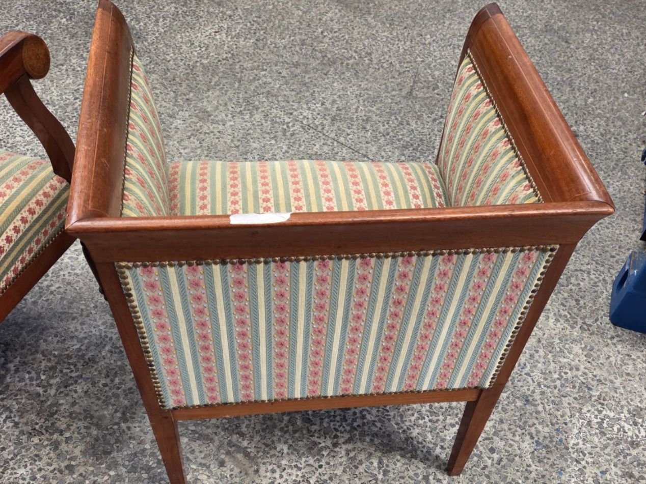 Sessel: Poltrona a pozzetto stile Biedermeier – Gebraucht aus Magliaso von orchidea08 1