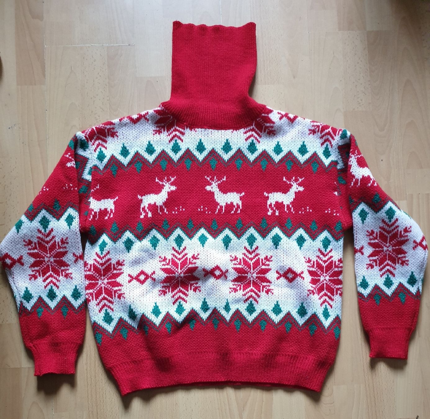 Maglioni & Felpe: Weihnachtspullover mit Rollkragen, Grösse L, Top Zustand! – Nuovo (secondo la descrizione) da Reinach BL venduto da Silvester1900