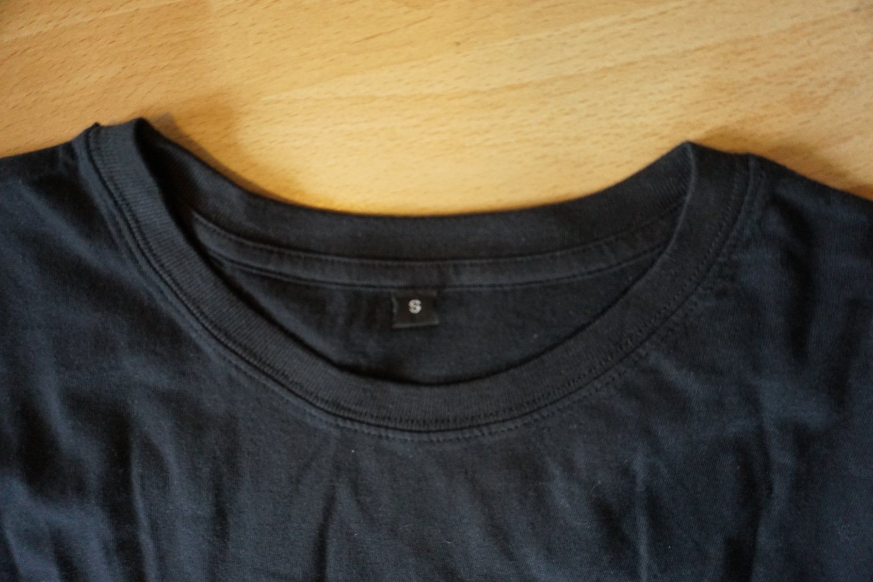 T-shirt: T-Shirt Editors Herren Gr.S – Nuovo (secondo la descrizione) da Zürich venduto da einalemjena 2