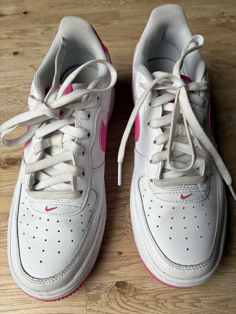 Nike Damenschuhe: NIKE Air Force 1 – Gebraucht aus Hagenwil von Sarina07 5