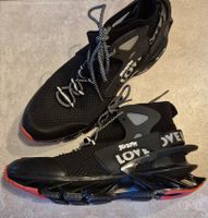 futuristische Sport Sneaker mit Luftsohle Gr. 46