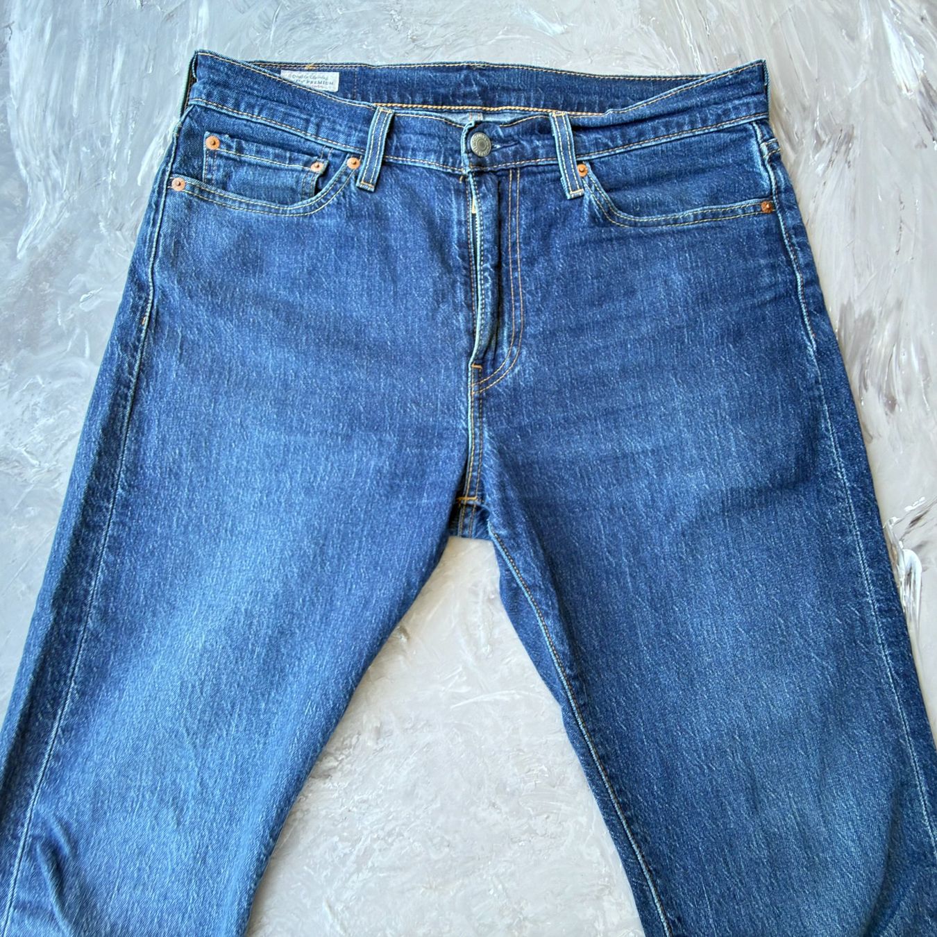 Levi's Jeans: Jean Levi's bleu brut, taille 32/30, bon – Usato da Thônex venduto da Suisse.Shopping 2